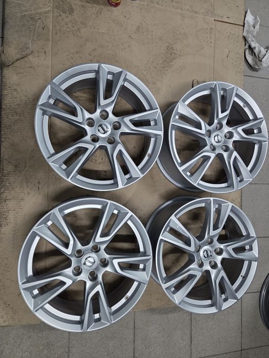 felgi aluminiowe 18" 5x108 7,5x18 ET 50,5 VOLVO FORD