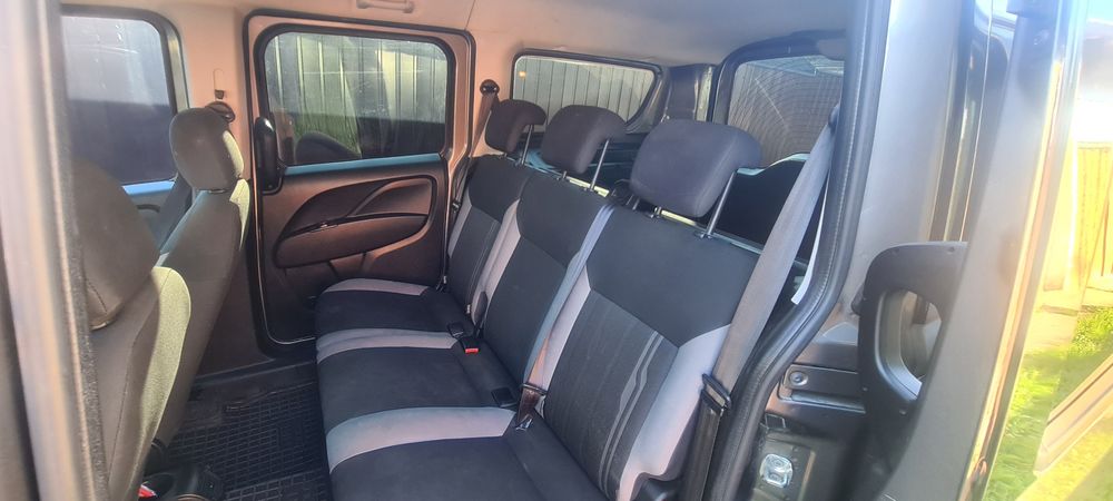 fiat DOBLO MAXI власник