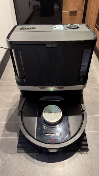Robot sprzątający i myjący Shark PowerDetect Never Touch Pro