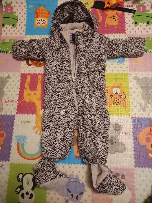 Комбінезон зимовий. Б/в.На 12-18 місяців