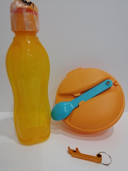 Garrafa 750 ml + Lanchonete com colher Tupperware