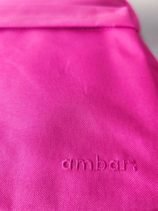 Mochila Escolar Fushia design moderno e prático da Ambar