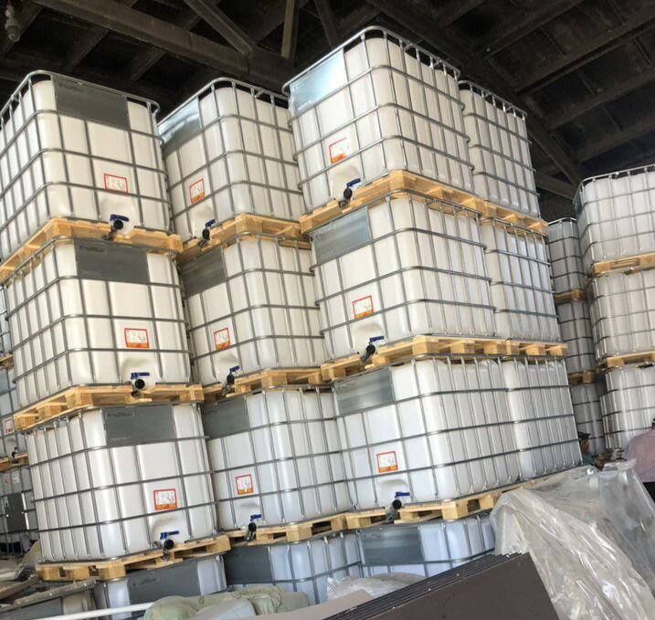 Еврокубы на тарах ёмкость 1000 литров