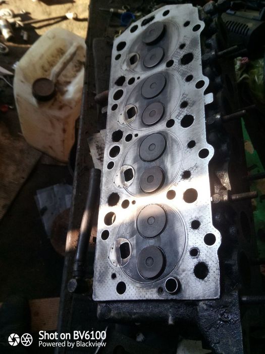 Hundai h200 ГБЦ и коленвал