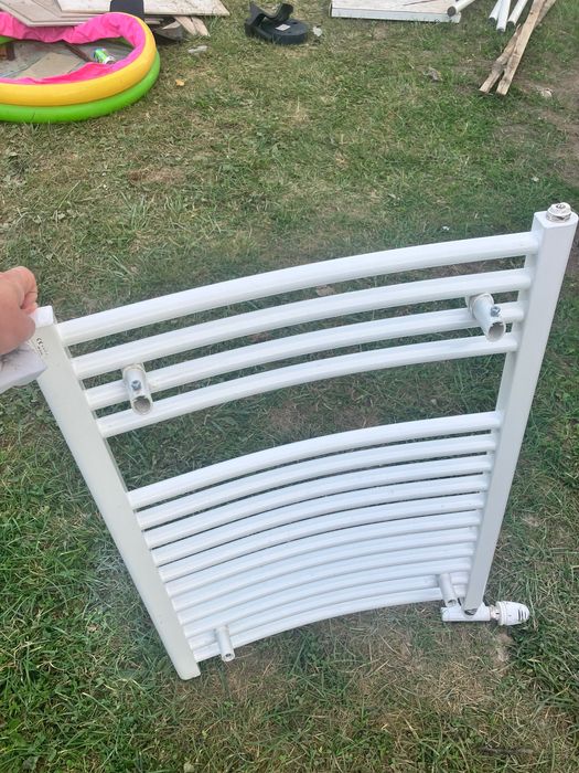 Grzejnik łazienkowy 90x60