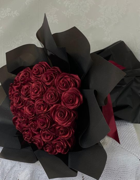 квіти (цветы подарок розы) наче тільки зрізані!