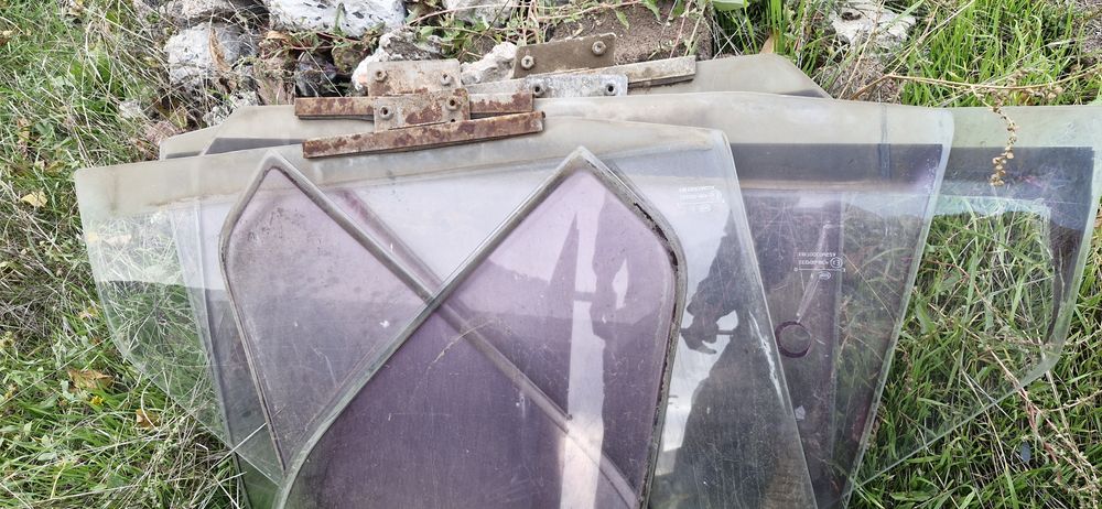 Стекла москвич 2141 и 2140