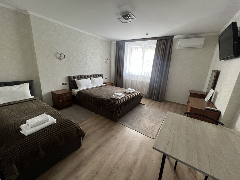 Нове житло Трускавець ! До центру 450м ! Балкон! Кондиціонер!