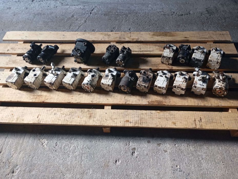 Hydromotor silnik hydrauliczny silnik orbitralny frez wałek klin 25mm danfoss dholandia sauer m+s hydraulic