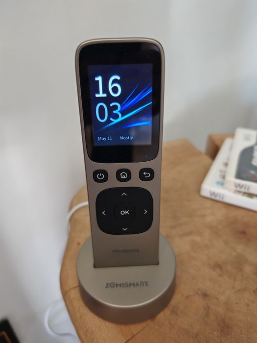 Inteligentny pilot Tuya sterowanie Smart dom