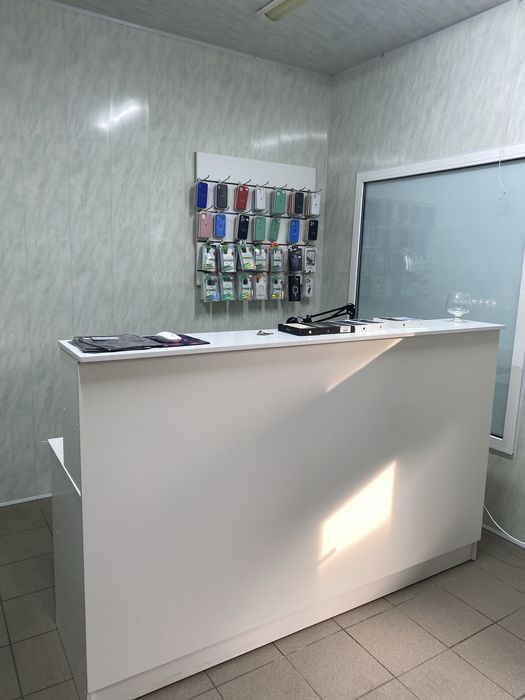 Рецепшн стійка для магазину / офісу