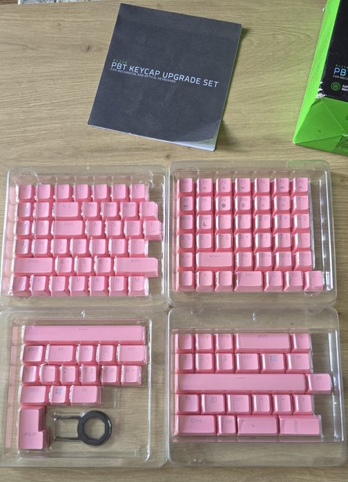 Razer PBT Keycap Upgrade Set Quartz Pink - klawisze do klawiatury NOWE