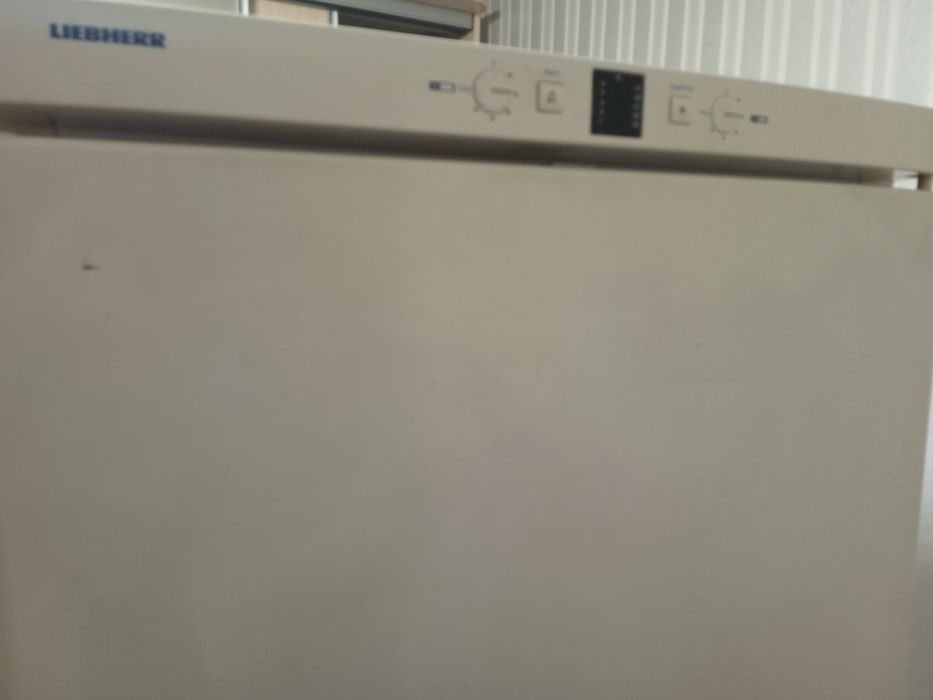 Холодильник Liebherr б/в