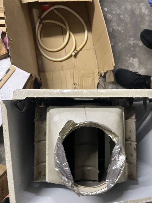 Esquentador Vaillant a gás de botija com isqueiro elétrico