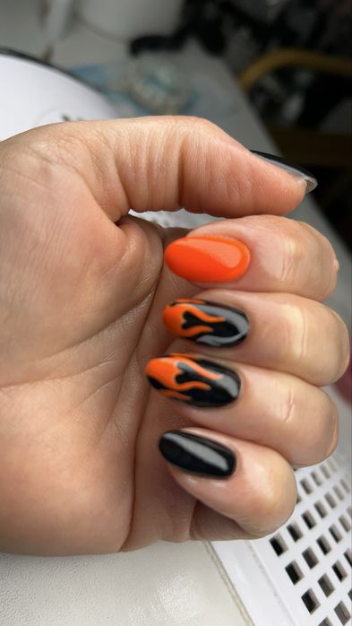 Manicure  dloni i stóp. Spa dla dloni i stóp