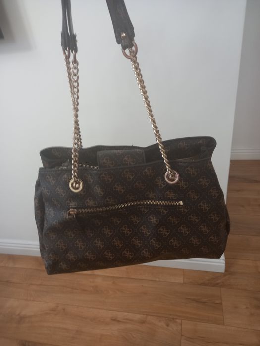 Torebka damska Guess na ramię