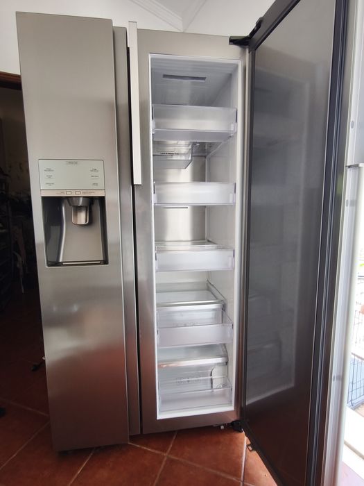 Samsung Frigorífico Americano RH58K6598SL Food Showcase 575L