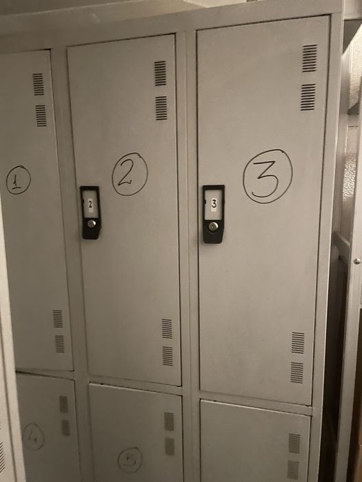 Cacifos usados em ótimo Estado
