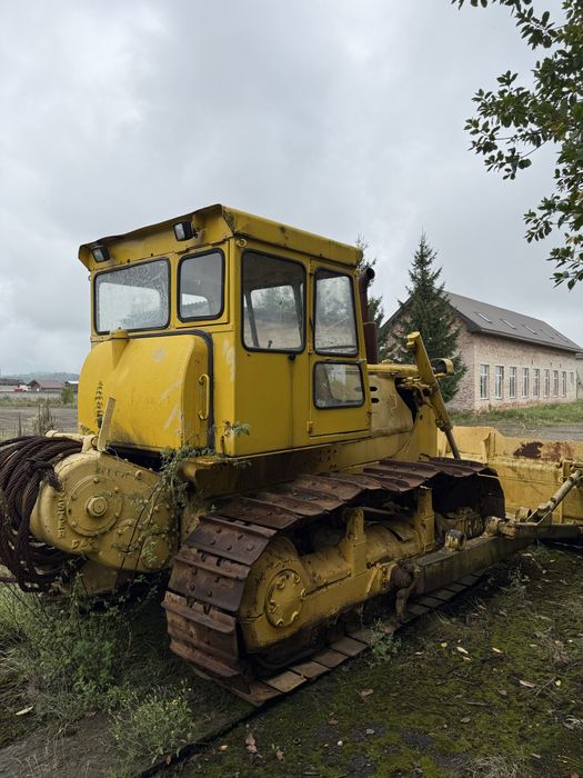 Бульдозер CAT D6C 1986