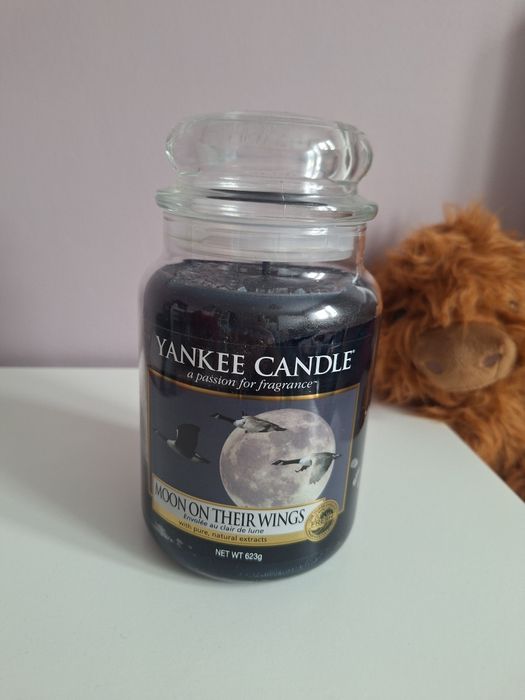 yankee candle Moon on their wings 623g nowa