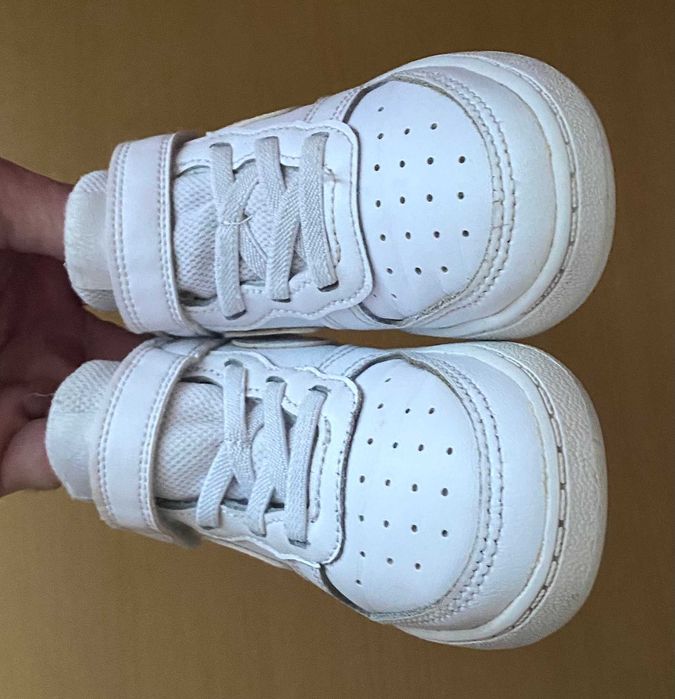 Білі NIKE 26(26,5)р шкіряні кросівки класні кросовки