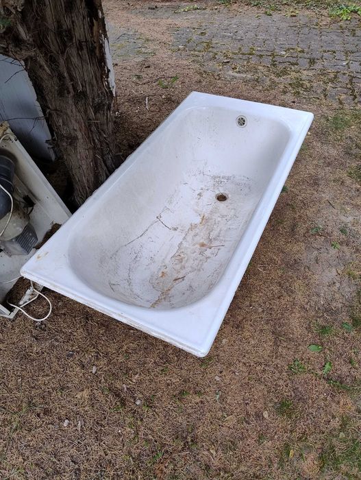 Wanna żeliwna PRL 140x70,