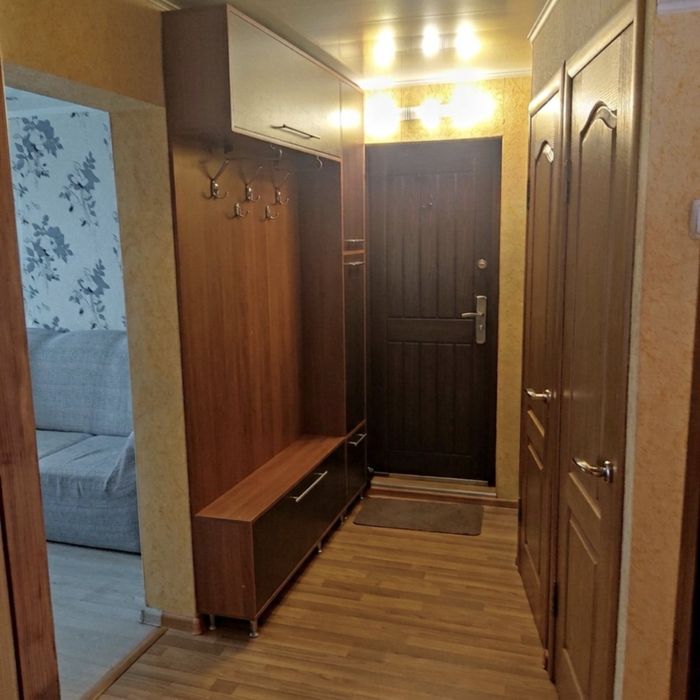 Сдам 2 х  комн.квартиру по ул . Свободы