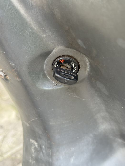 Продам скутер Honda Dio 18