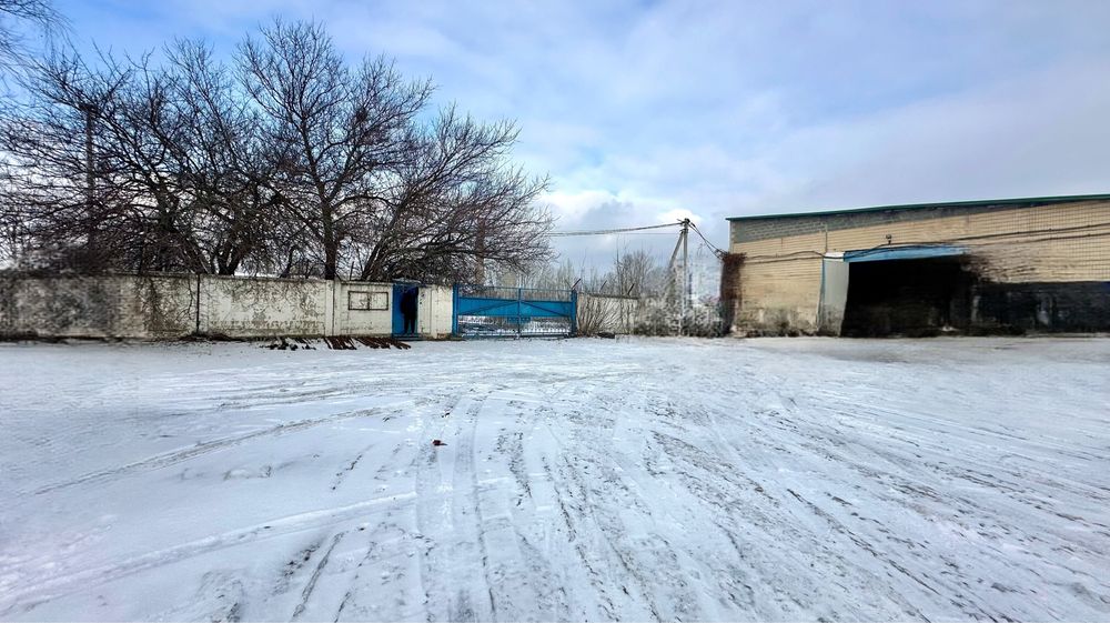 Продається приміщення в місті. Промзона. 653м2 і територія 1Га. - View 2