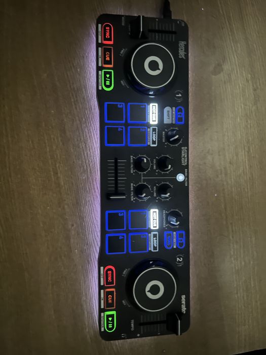 Vendo mesa de DJ