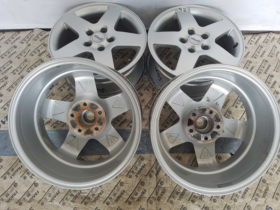 Felgi alu VW Touran Caddy Skoda Octavia Audi A4 B8    5x112  7jx16 ET38