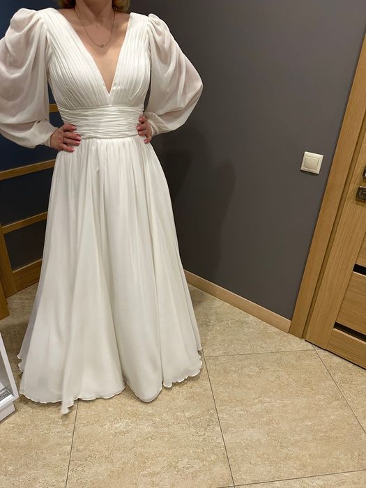 Весільна сукня нова