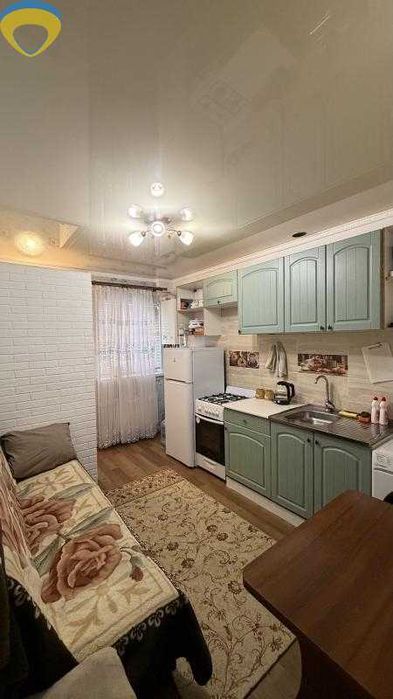 В продажу 1-к квартира з ремонтом - АВАНГАРД