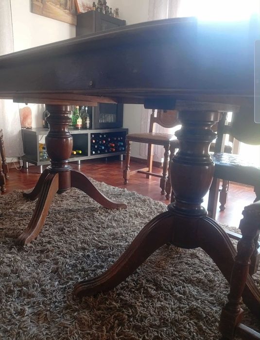 Mesa de sala de jantar 8 cadeiras