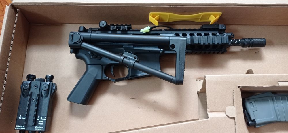 M4 PDW ( dobrável) Nova airsoft Double Bell