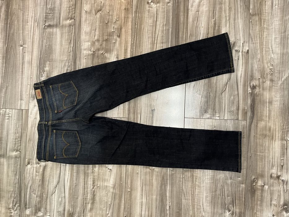 Jeansy Levis, uniwersalne