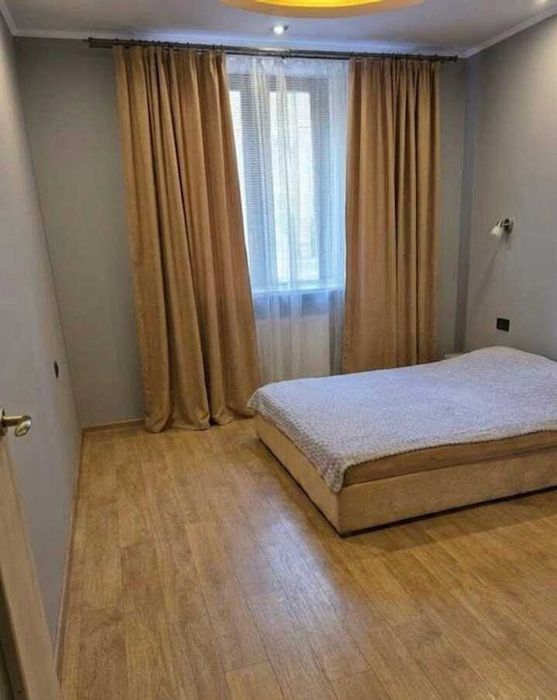 Харків (Харьков) Продаж трикімнатної квартири - Вид 3