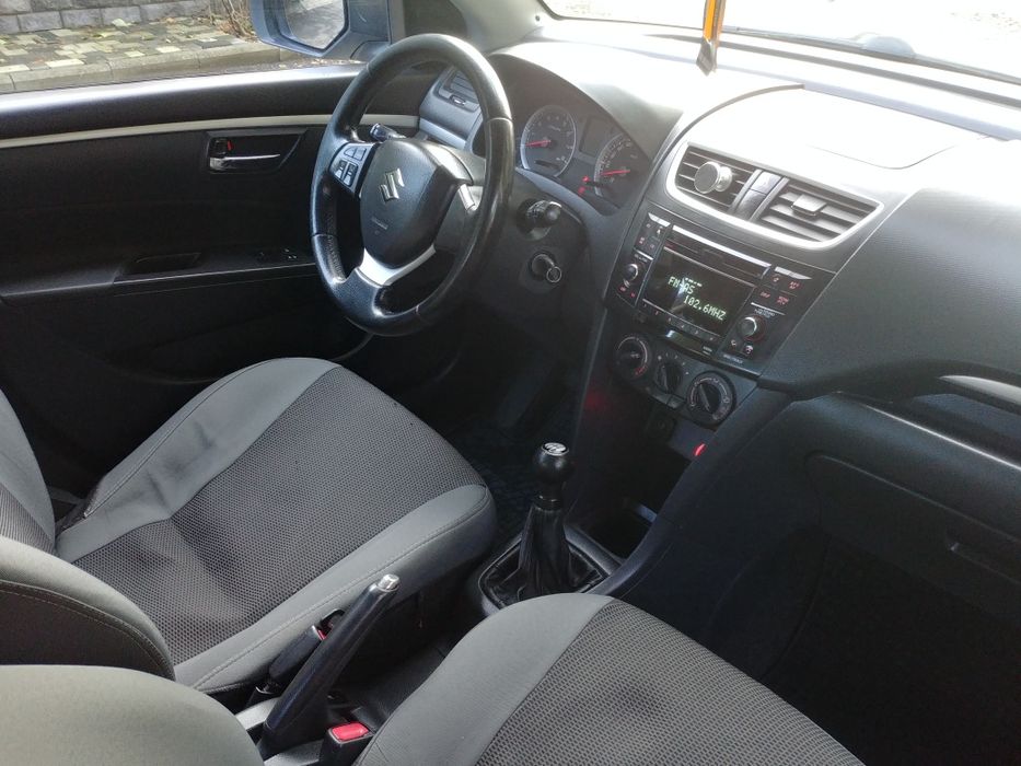 Suzuki swift 2011