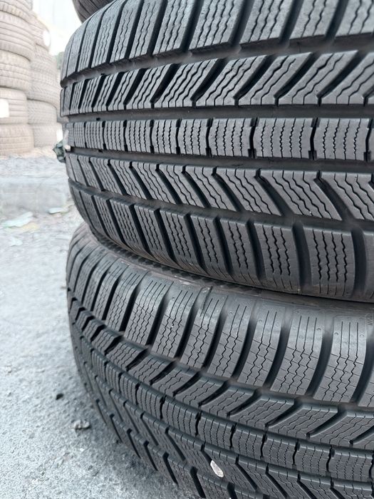 235 55 19 Continental TS870P 99% 2023 Шини Зима