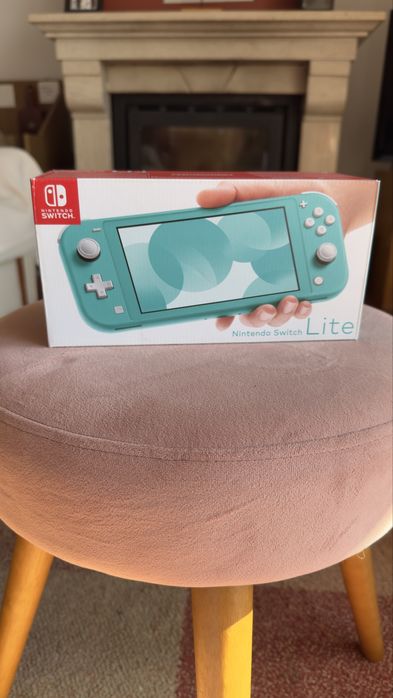 Nintendo Switch Lite Turquesa + 2 Jogos