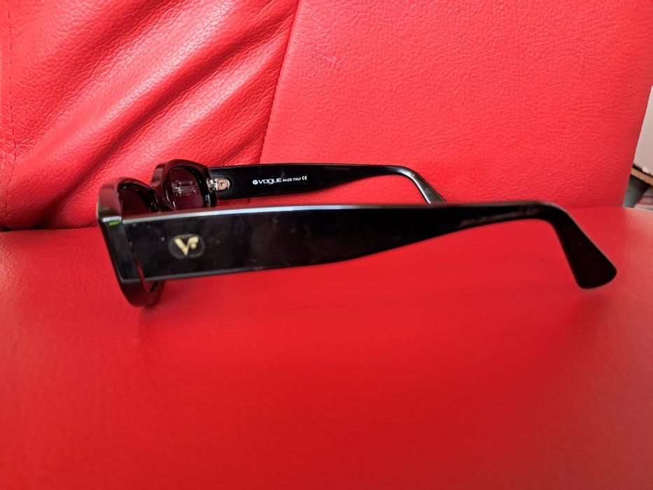 Okulary przeciwsłoneczne vogue