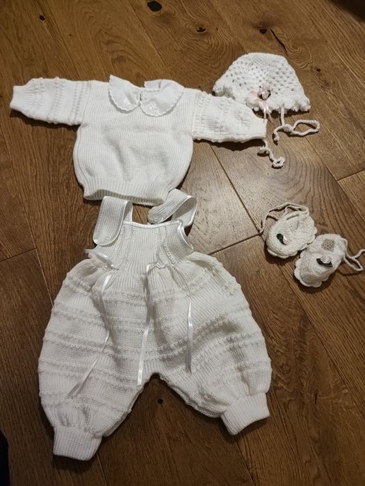 Ubranko dla dziewczynki na chrzest