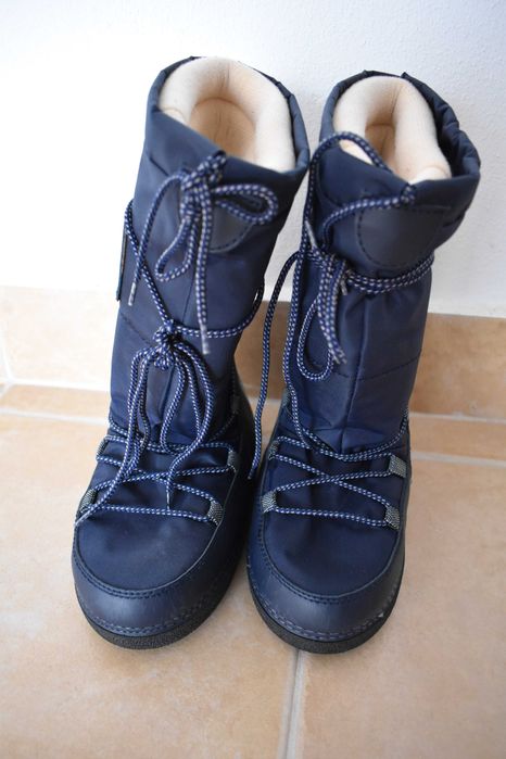 Ski Boots / Botas da neve/ snow boots [35-37]