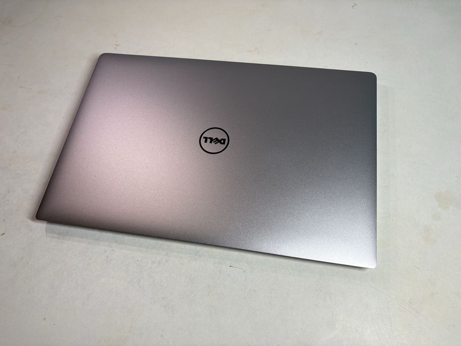 Ноутбук DELL XPS 15 9560 | 4K Сенсорний Екран