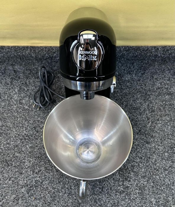 Кухонний комбайн Kenwood kMix KMX750AAB Б.У.