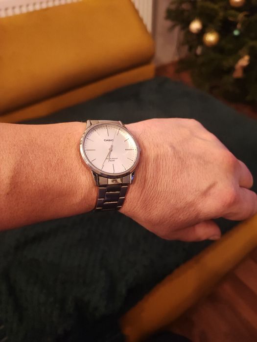 Zegarek casio kwarcowy