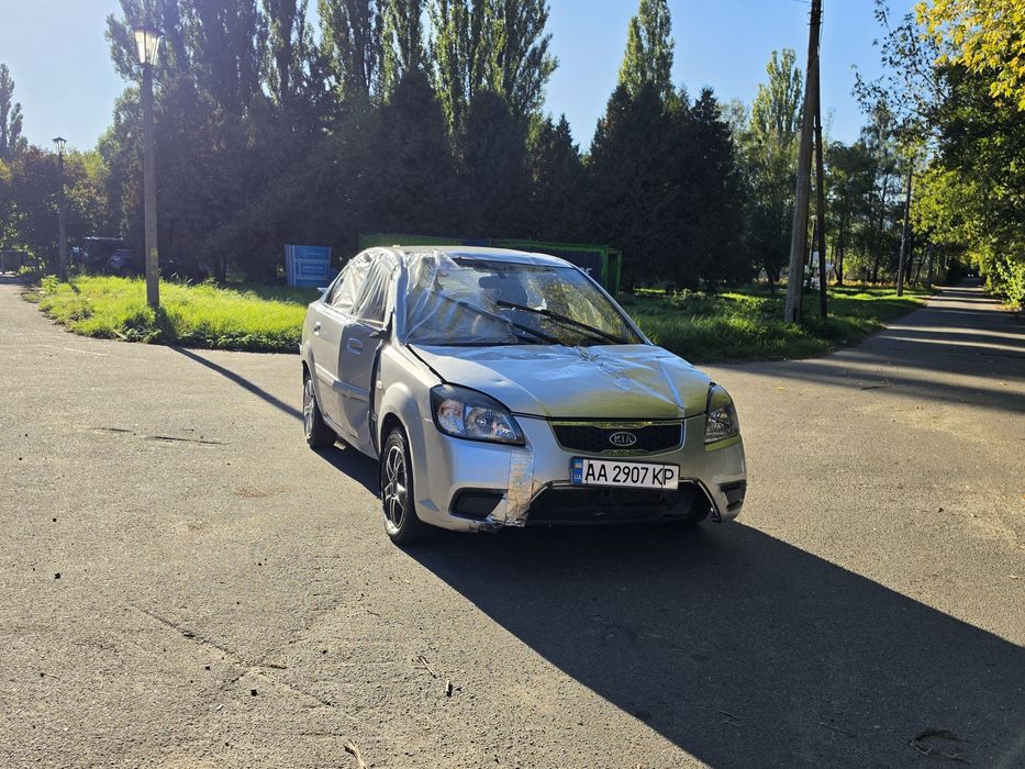 Kia   Rio   2011