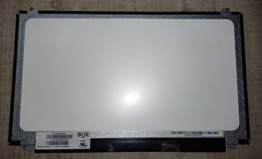 Tela LED 15.6'' BOE NT156WHM-N42