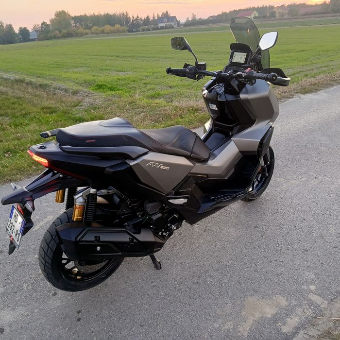 Honda adv 350   niski przebieg piękny stan