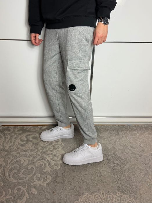 Spodnie Dresy C.P. Company Cargo Ze Szkiełkiem Szare